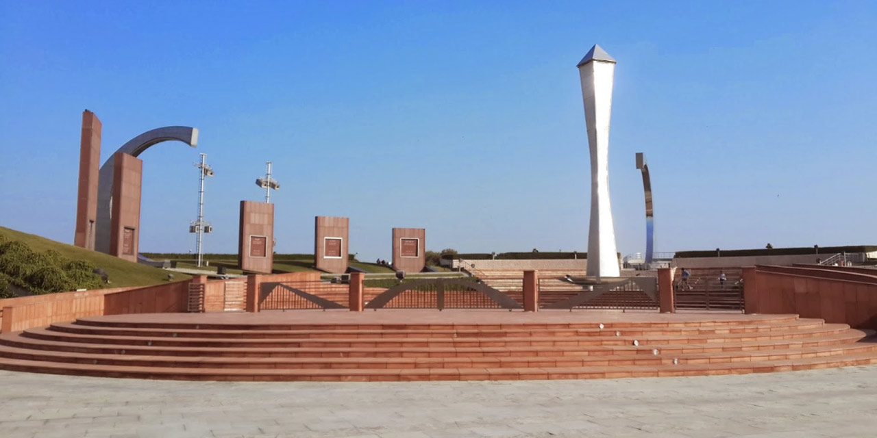 guru-tegh-bahadur-memorial-img